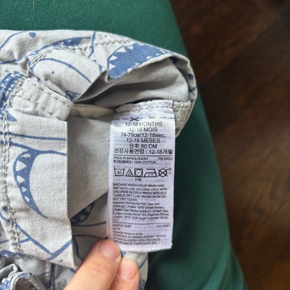 🦈 Baby GAP Shark Print Shorts - Picture 4 of 4